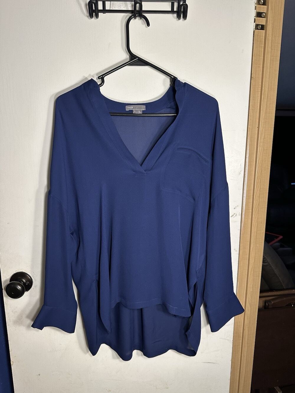 Vince navy blue 100% silk V-neck long sleeve tunic Top Sz S Oversize fit Pocket